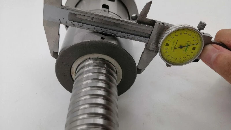 ball-screw-inspection