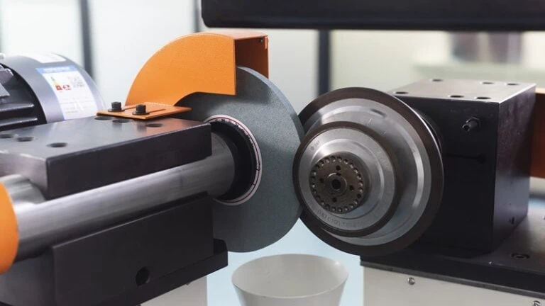 true a diamond grinding wheel